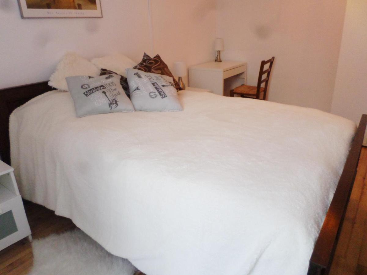 Les Marronniers Bed and Breakfast La Chapelle-sous-Brancion Εξωτερικό φωτογραφία